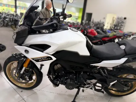 YAMAHA MT-09 Tracer GT 900 , Foto 12