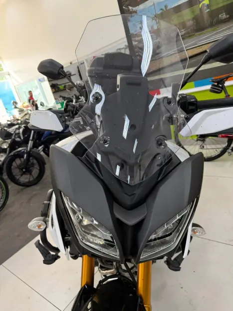 YAMAHA MT-09 Tracer 850 , Foto 17