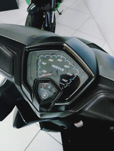 YAMAHA Neo UBS 125 , Foto 9