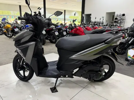 YAMAHA Neo UBS 125 , Foto 9