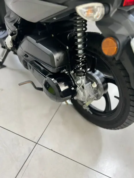 YAMAHA Neo UBS 125 , Foto 11