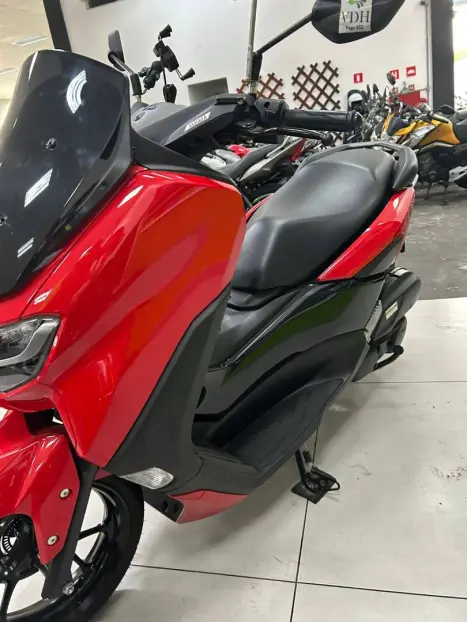 YAMAHA NMax 160 , Foto 2
