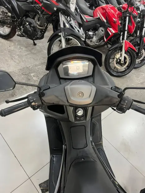 YAMAHA NMax 160 , Foto 4