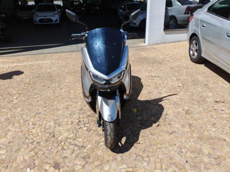 YAMAHA NMax 160 ABS, Foto 1