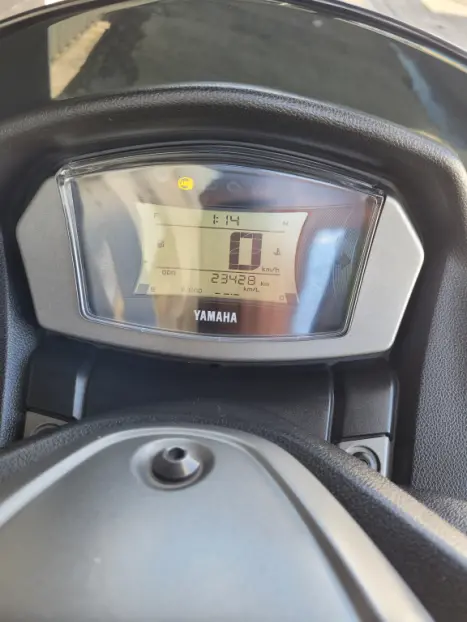 YAMAHA NMax 160 ABS, Foto 4