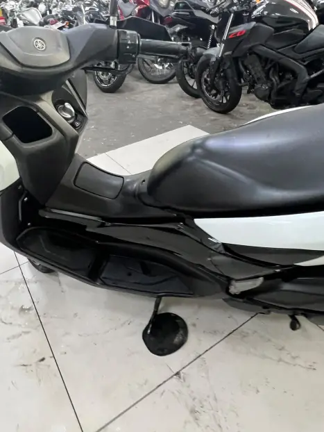 YAMAHA NMax 160 ABS, Foto 6