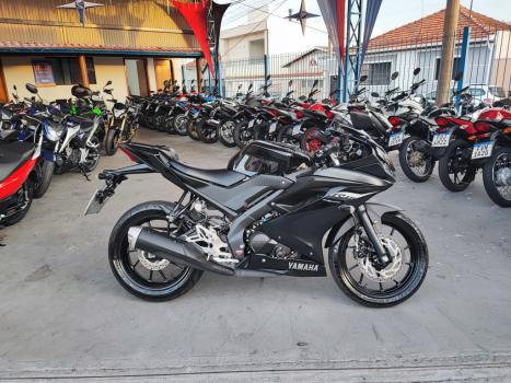 YAMAHA R 15 , Foto 1