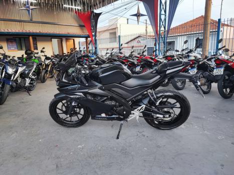 YAMAHA R 15 , Foto 3