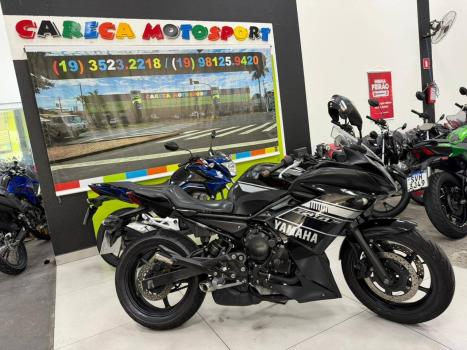 YAMAHA XJ6 600 , Foto 1
