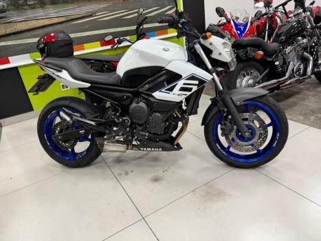 YAMAHA XJ6 600 , Foto 8