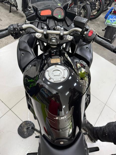 YAMAHA XJ6 600 , Foto 2