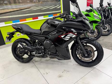YAMAHA XJ6 600 , Foto 6