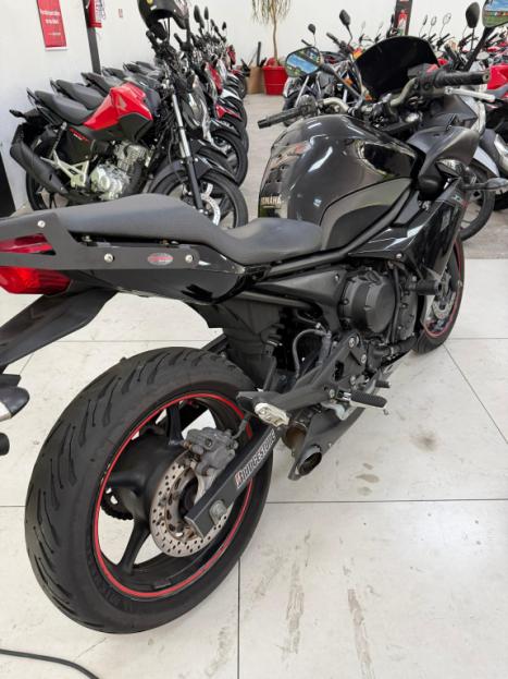 YAMAHA XJ6 600 F, Foto 7