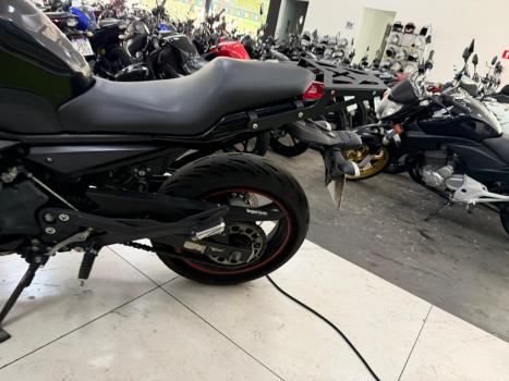 YAMAHA XJ6 600 F, Foto 10