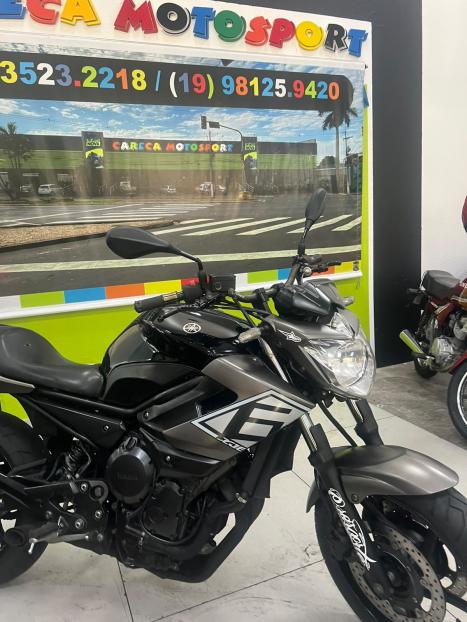YAMAHA XJ6 600 F, Foto 2