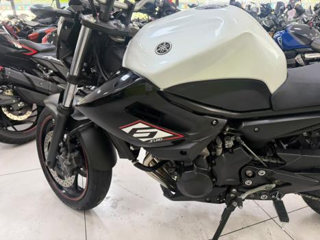 YAMAHA XJ6 600 F, Foto 5