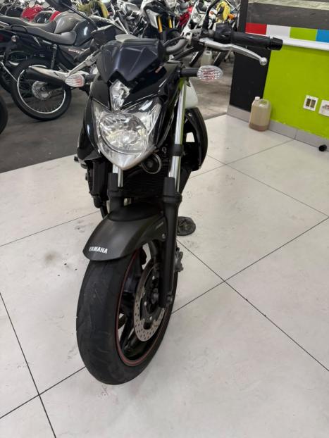 YAMAHA XJ6 600 F, Foto 10