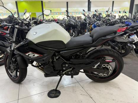 YAMAHA XJ6 600 F, Foto 13
