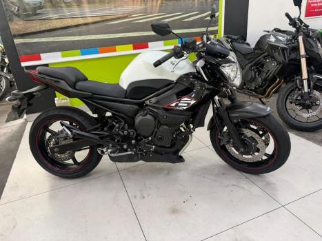 YAMAHA XJ6 600 F, Foto 14