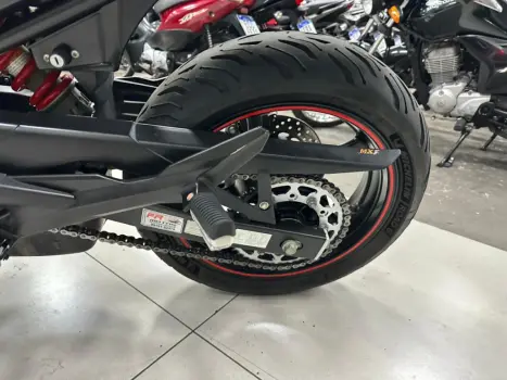 YAMAHA XJ6 600 N, Foto 7