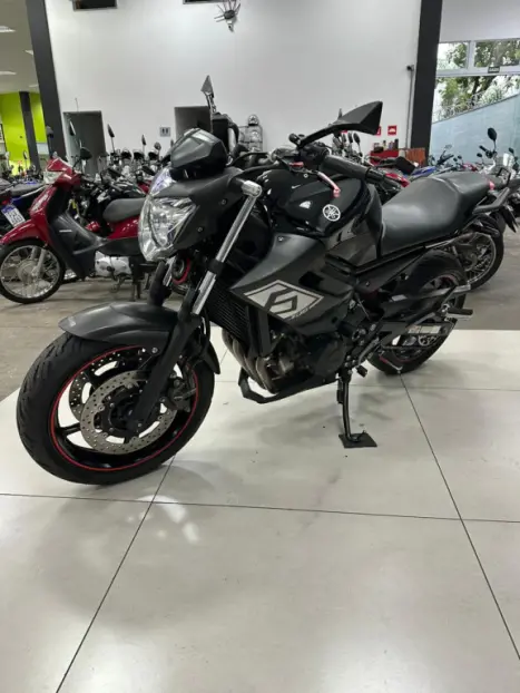 YAMAHA XJ6 600 N, Foto 8