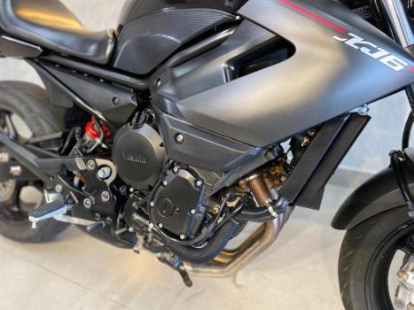 YAMAHA XJ6 600 N, Foto 5