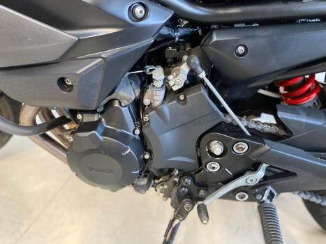 YAMAHA XJ6 600 N, Foto 10