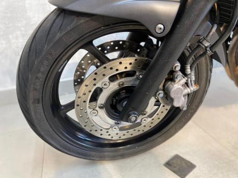 YAMAHA XJ6 600 N, Foto 11