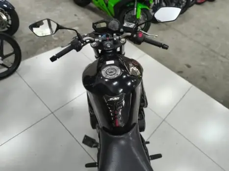 YAMAHA XJ6 600 N, Foto 11