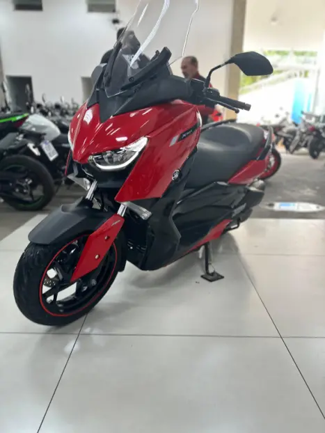 YAMAHA Xmax 250 , Foto 4