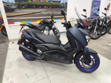 YAMAHA Xmax 250 , Foto 2
