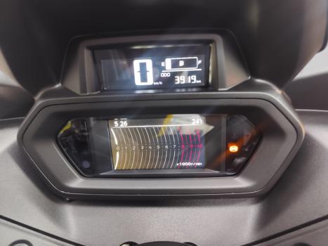 YAMAHA Xmax 250 , Foto 12