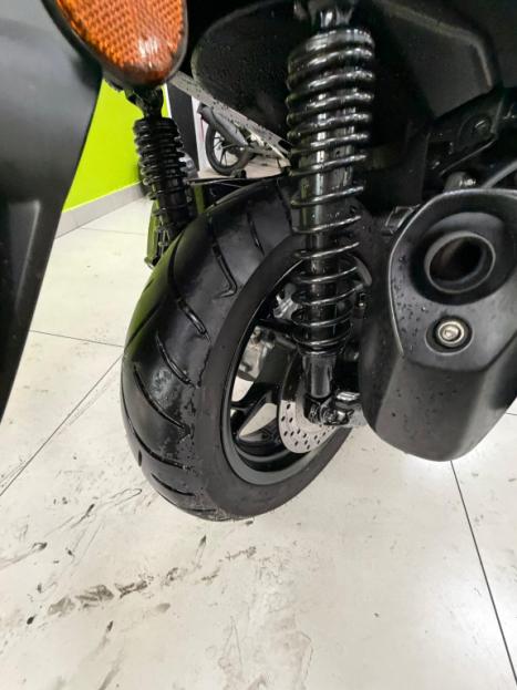 YAMAHA Xmax 250 , Foto 6