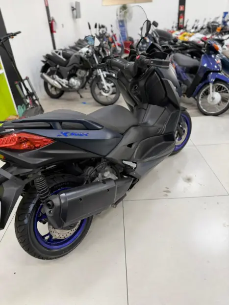 YAMAHA Xmax 250 , Foto 8
