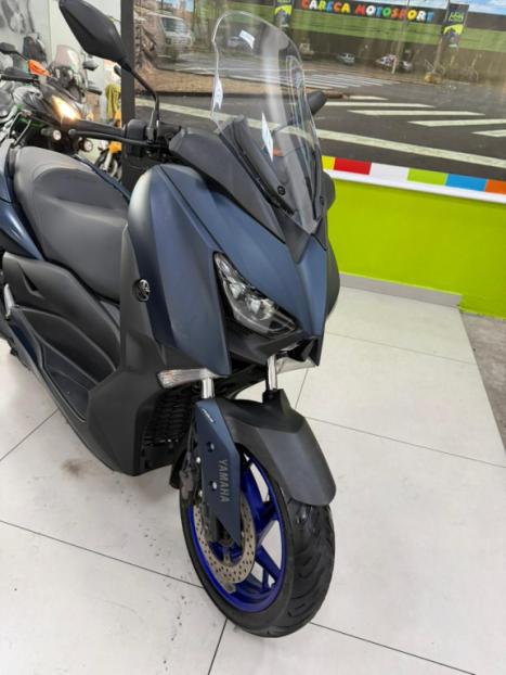 YAMAHA Xmax 250 , Foto 3