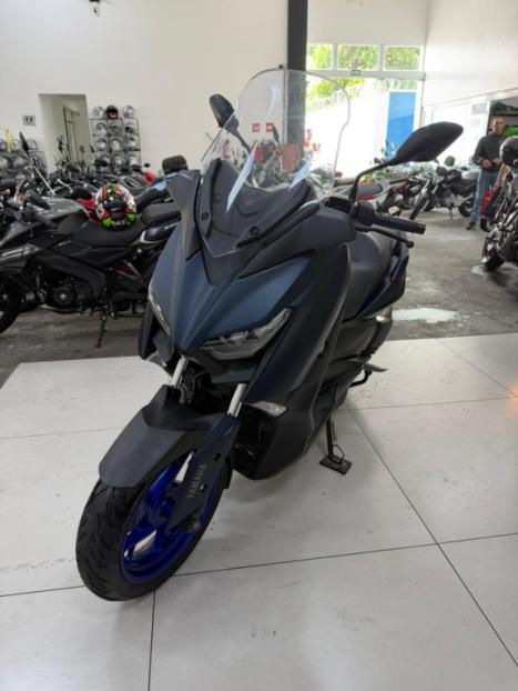 YAMAHA Xmax 250 , Foto 4