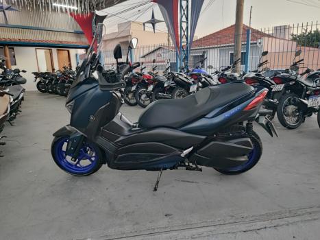 YAMAHA Xmax 250 , Foto 3