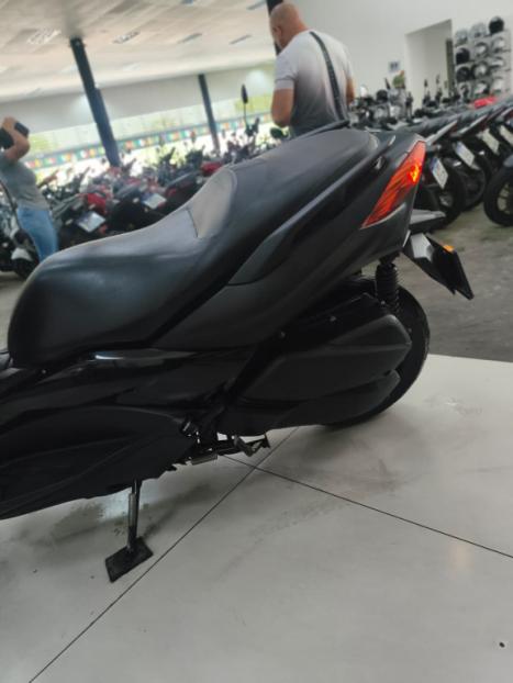 YAMAHA XMax 250 , Foto 5