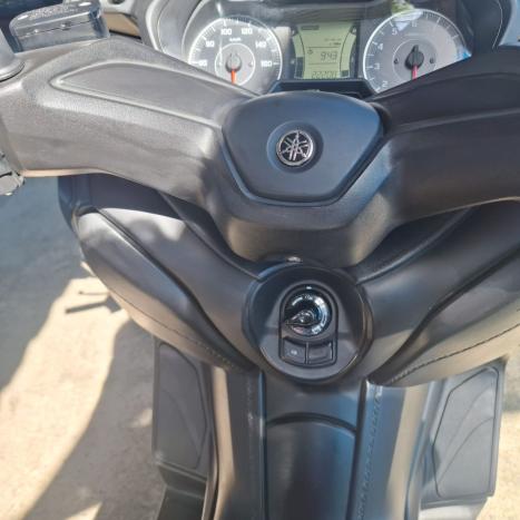 YAMAHA XMax 250 , Foto 10