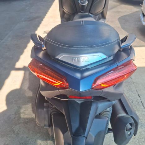 YAMAHA XMax 250 , Foto 11