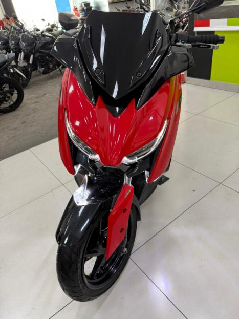 YAMAHA XMax 250 , Foto 11