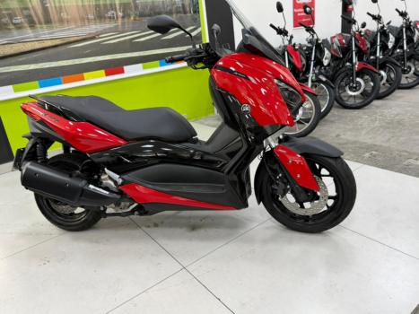 YAMAHA XMax 250 , Foto 6