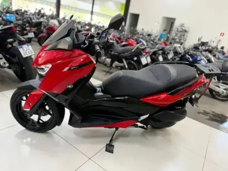 YAMAHA XMax 250 , Foto 5