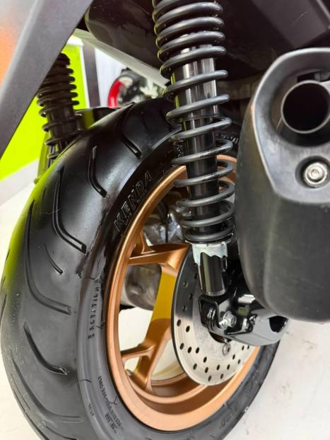 YAMAHA XMax 250 , Foto 4