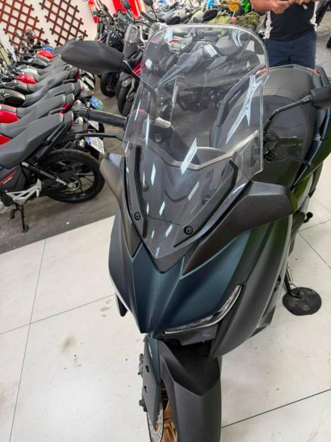 YAMAHA XMax 250 , Foto 8