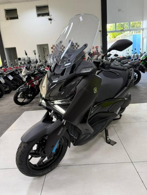 YAMAHA XMax 300 , Foto 2