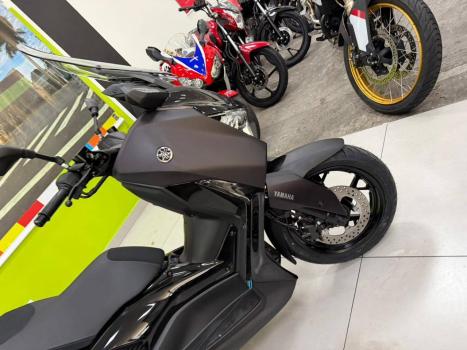 YAMAHA XMax 300 , Foto 5