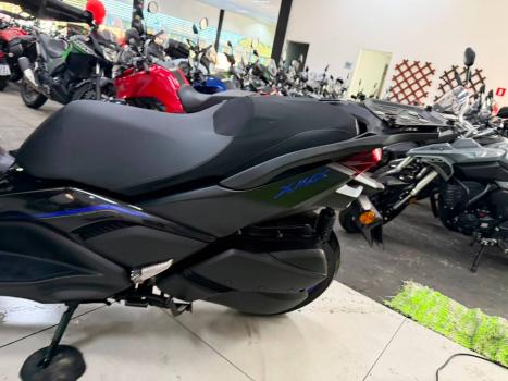 YAMAHA XMax 300 , Foto 4