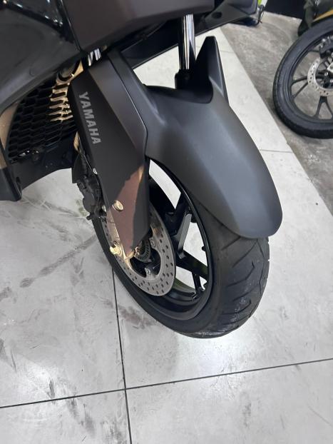 YAMAHA XMax 300 , Foto 8