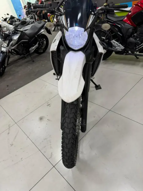 YAMAHA XT 660 R , Foto 2